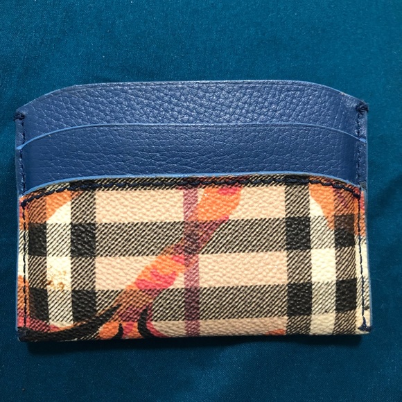 Burberry Keyholder - Picture 2 of 3